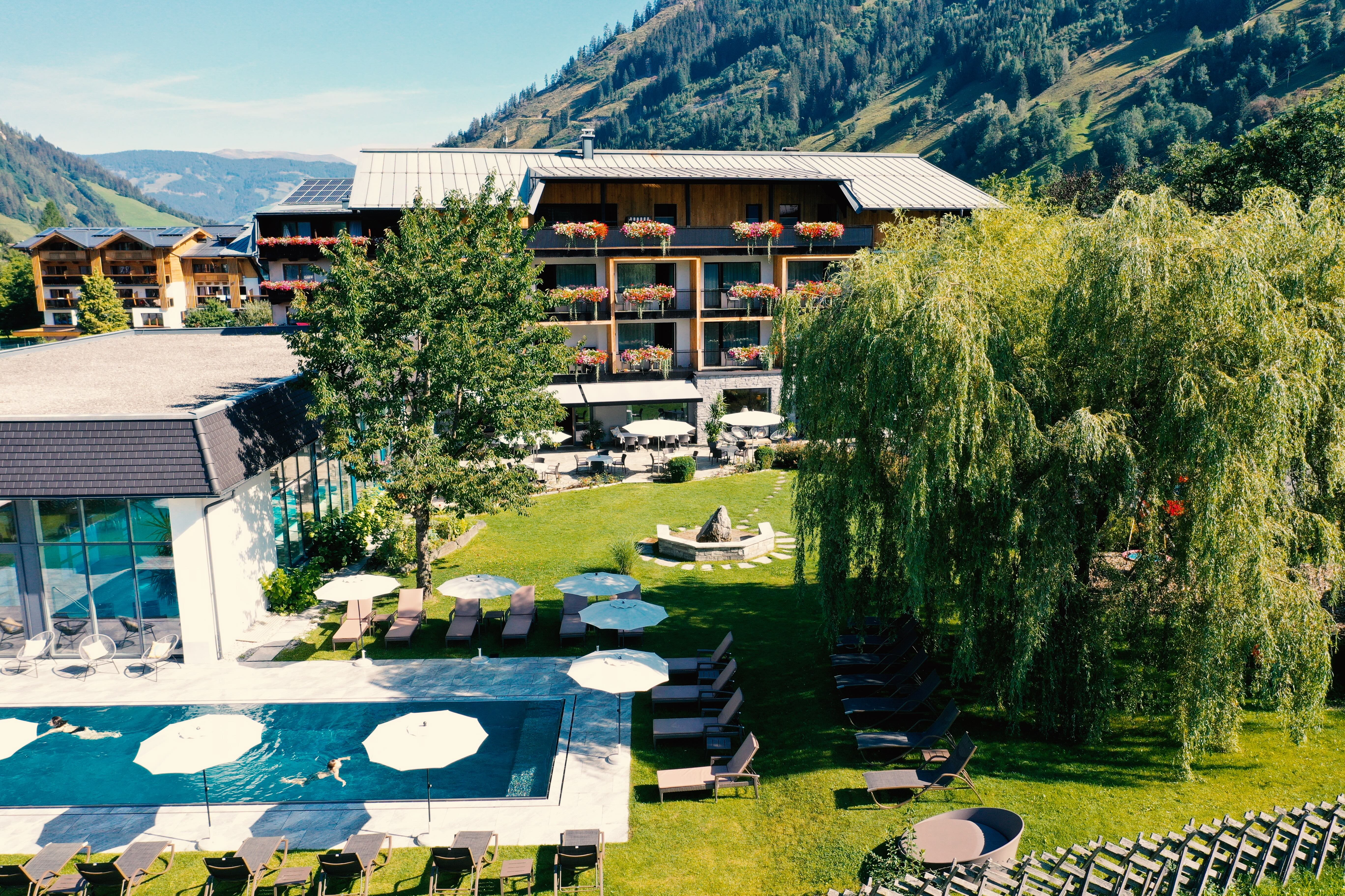 Hotel Rauriserhof – Berglandschaft und Angebot