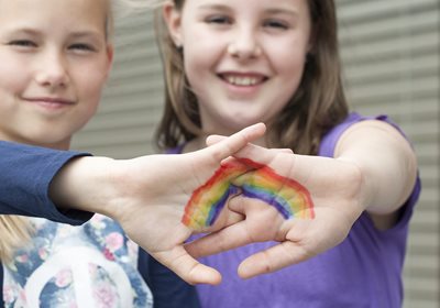 „Schiffsreise ins Regenbogenland“