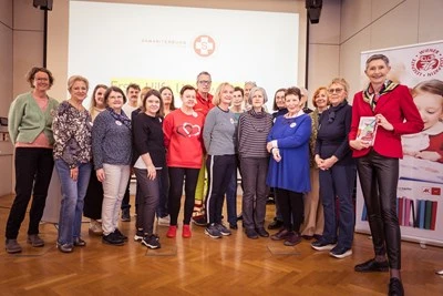 Ehrenamtliche Wiener Lesepatinnen und Lesepaten