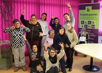 knack:punkt: Selbstbestimmung und Teilhabe für Frauen mit Behinderungen