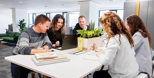 Dialog stärkt das Miteinander